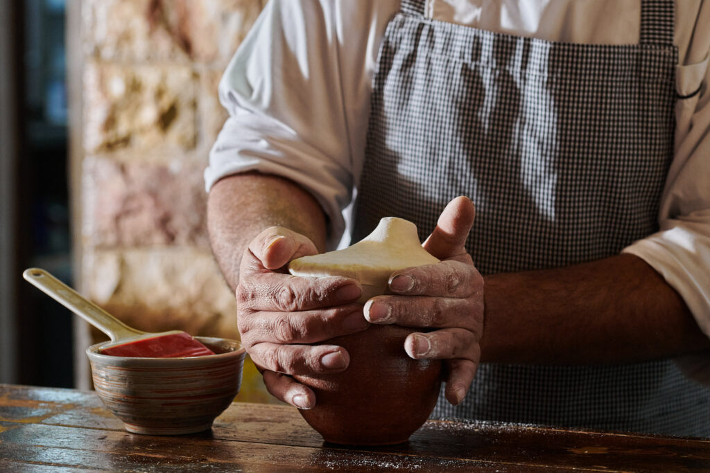 Local vessel from Hebron, Reshta