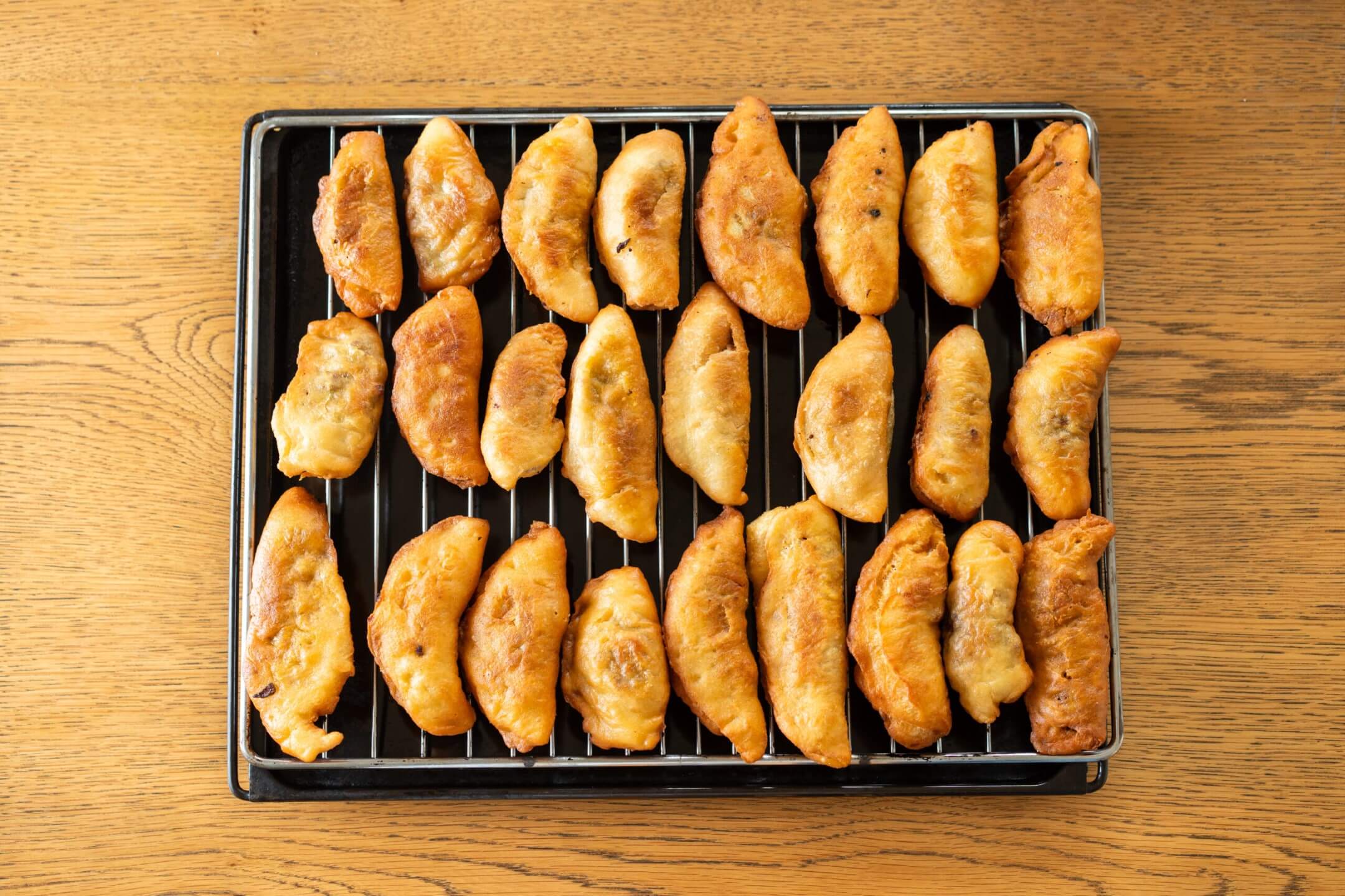 מגש כיסוני סמבוסק מטוגנים