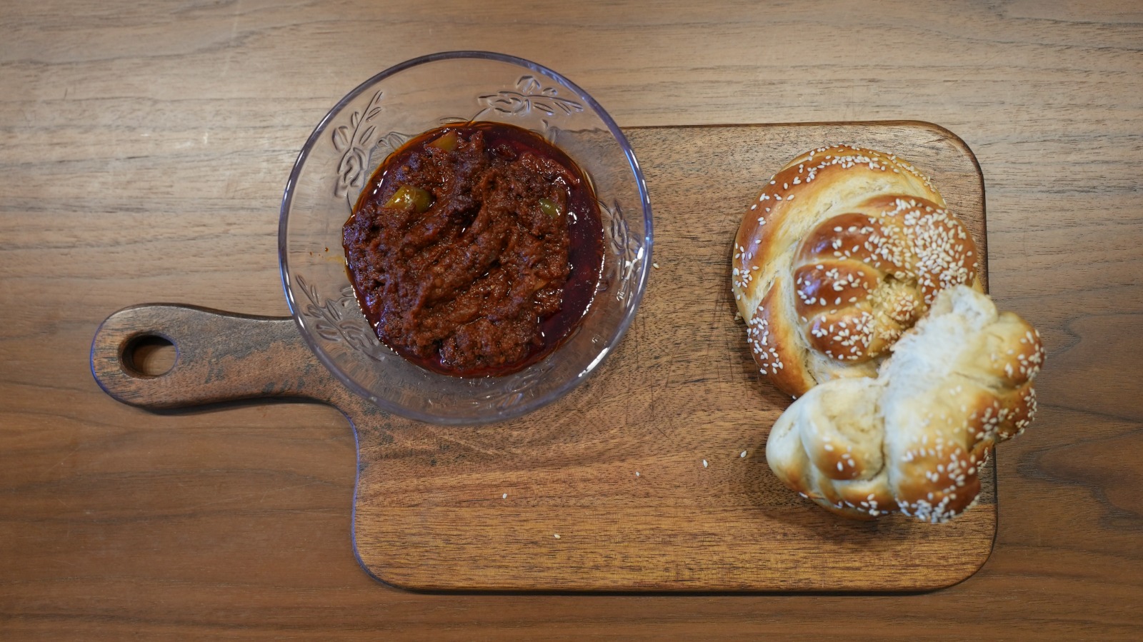 מטבוחה ולחם בית