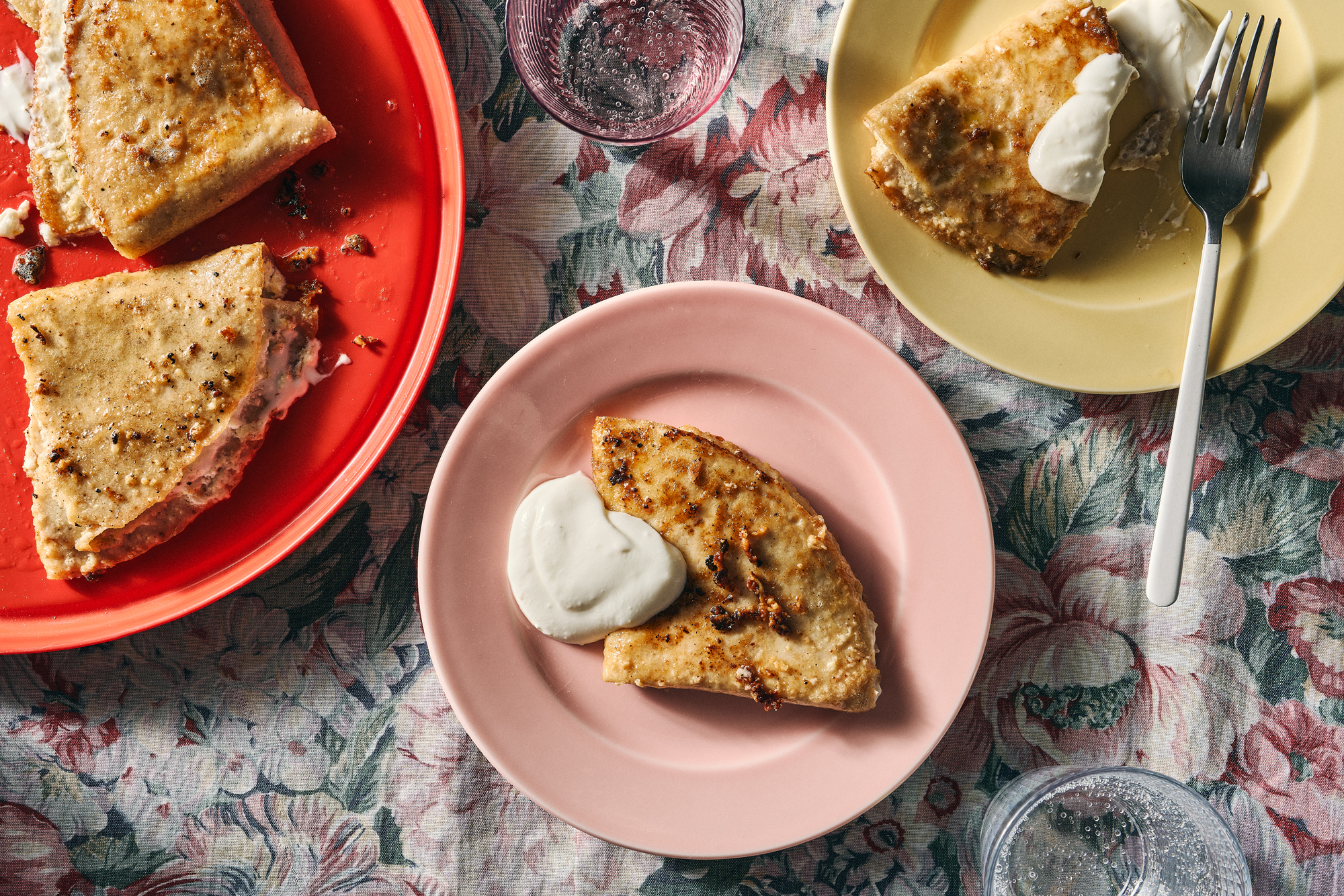 Palascinta (Hungarian Passover Crepes)